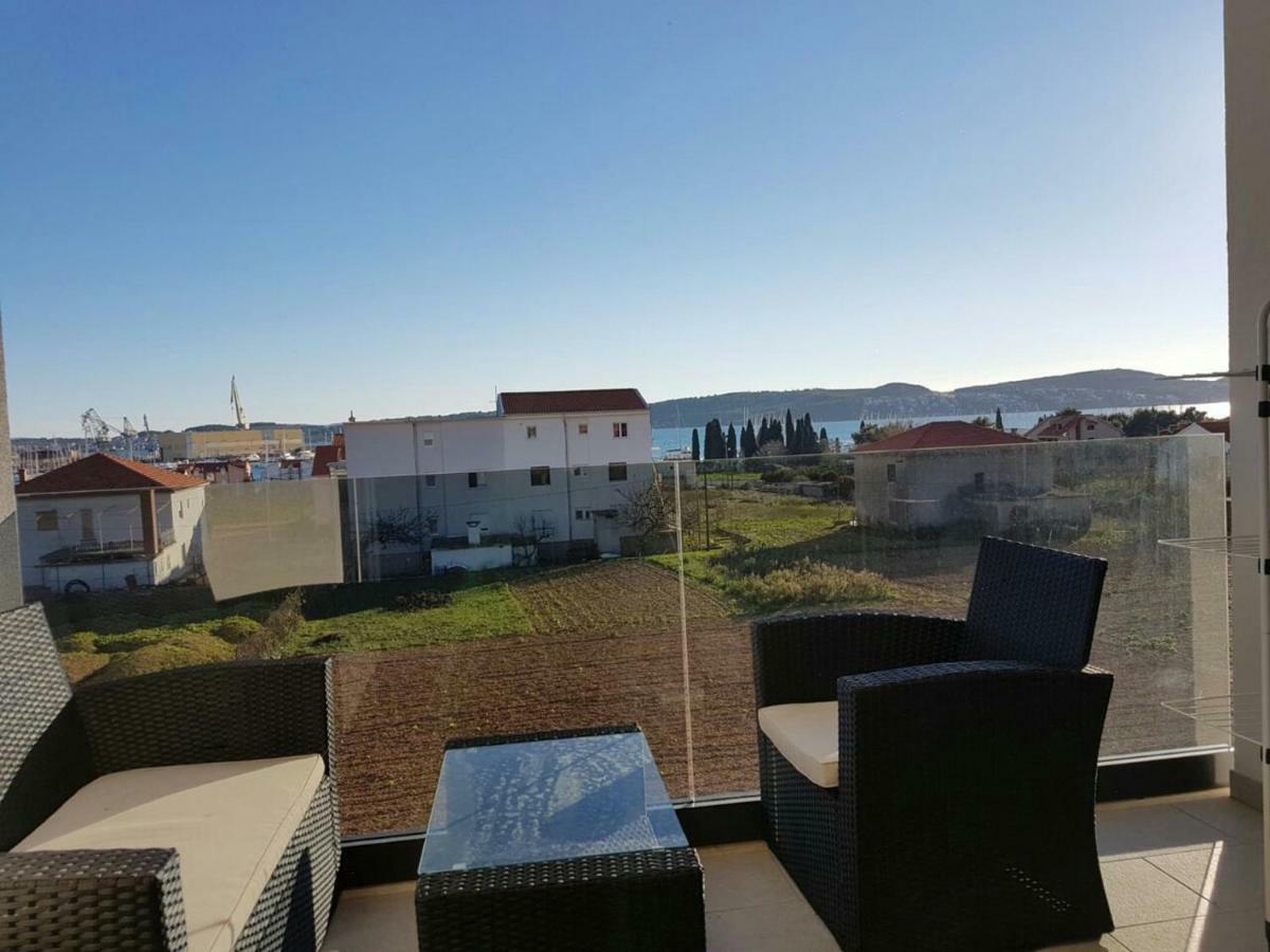 Apartment Marina Trogir Buitenkant foto