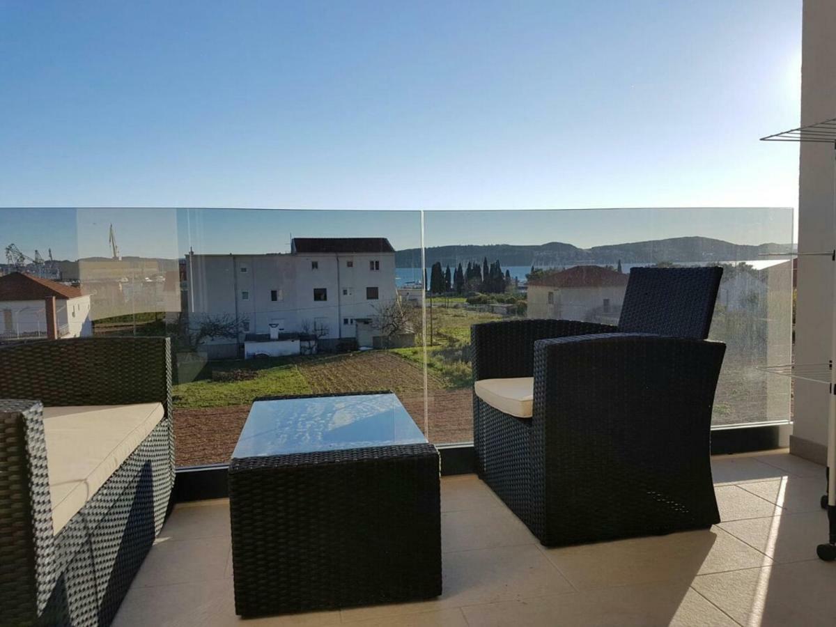 Apartment Marina Trogir Buitenkant foto