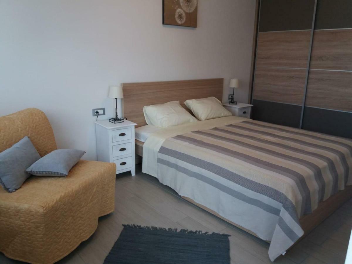 Apartment Marina Trogir Buitenkant foto