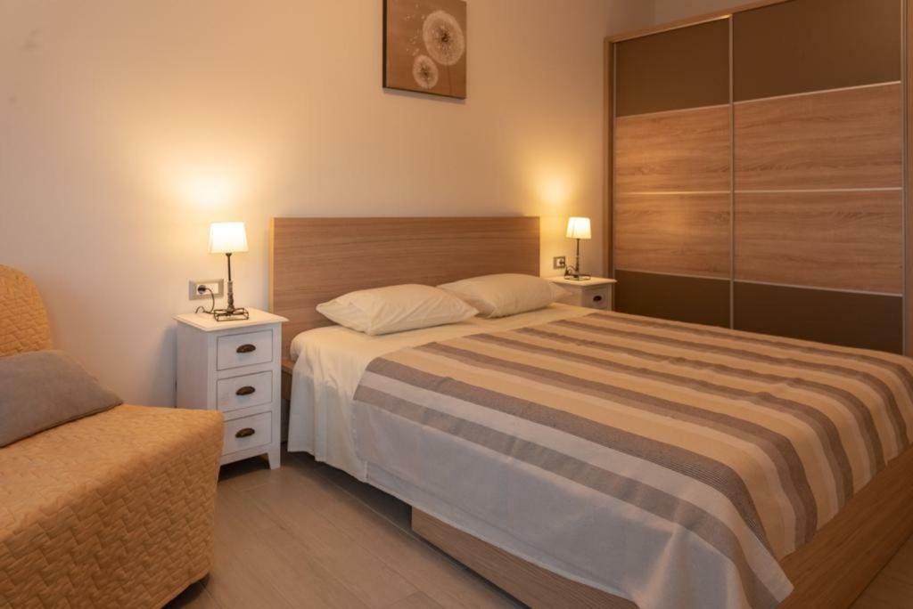 Apartment Marina Trogir Buitenkant foto